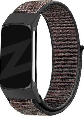 Produktbild von Bandz Nylon-Schlaufenband passend für Fitbit Charge 5 / 6 - Nylon Fitbit Charge 5 / 6 Armband mit Klettverschluss - Schwarzes Nylonband - Größe L