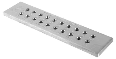 Productafbeelding van Deuvelplaat 20 gaten - Stalen plaat - Pluggenmaker 3,10 mm - 5,00 mm - Houtbewerkingsprojecten - Precisie en veelzijdigheid - Deuvel