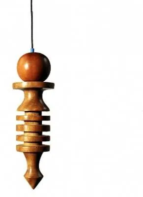 Produktbild von Isis Pendel aus Holz, 8 cm