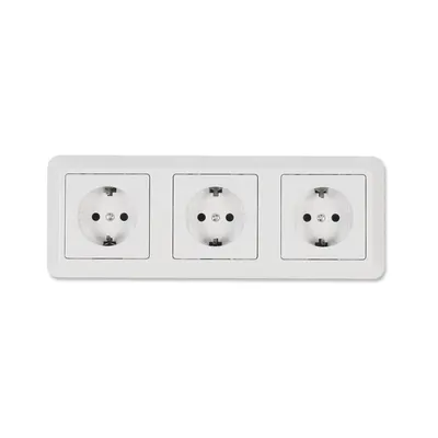 Produktbild von 4-teiliges Steckdosen Set McPower Cup "Beginner 3S", weiß, poliert