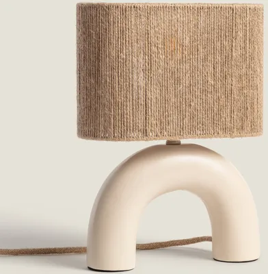 Produktbild von LED Tischlampe aus Keramik und Naturseil Callie Beige