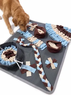 Imagen del producto de Alfombrilla interactiva para perros, ideal para estimular mentalmente y entrenar el olfato