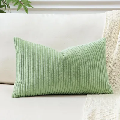 Produktbild von Kissenbezug Cord Bohnengrün 40x60 cm 1 Stück