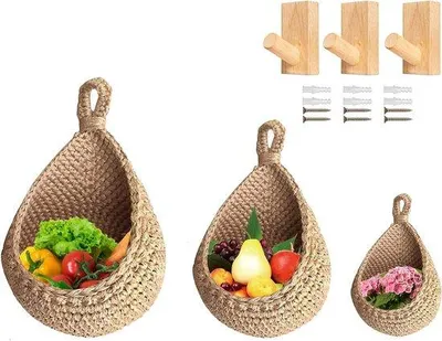Immagine prodotto di Si consiglia di appendere frutta e verdura alla parete utilizzando 3 ganci
