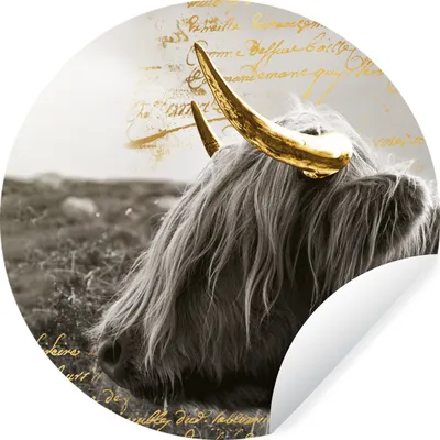 Produktbild von MuchoWow® Runde Wandtattoo - Wandsticker Tapete Aufkleber Schottischer Highlander - Gold - Zitat Ø 100 cm Selbstklebend und Repositionierbar - Wandaufkleber - Kreis - Tapetenkreis - Wandbild rund - Schlafzimmerdekoration - Wanddeko - runde Tapete - Kunst für zu Hause
