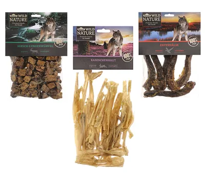 Produktbild von Dehner Wild Nature Hundesnack-Set Adult, Hirsch-Lungenwürfel, Kaninchenhaut und Entenhälse, 550 g