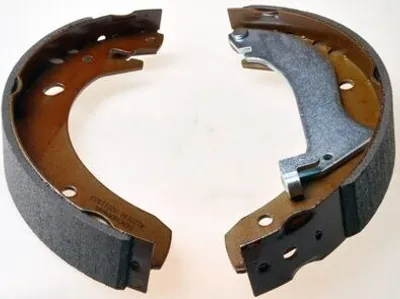 Produktbild von DENCKERMANN Bremsbackensatz Trommelbremse Hinten für LAND ROVER Freelander SUV (L314) B120191