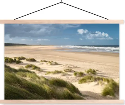 Produktbild von MuchoWow® Textilposter Sand - Düne - Meer 120x80 cm mit holzfarbenen Rahmen - Aufhängeset