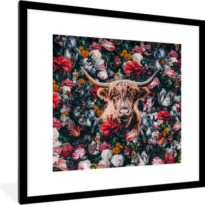 Produktbild von MuchoWow® MuchoWow® Gerahmtes Poster Schottisches Hochlandrind - Blumen - Tiere - Hoorn 40x40 cm - Poster mit zchwarzem Bilderrahmen - Poster - Plakat im Rahmen