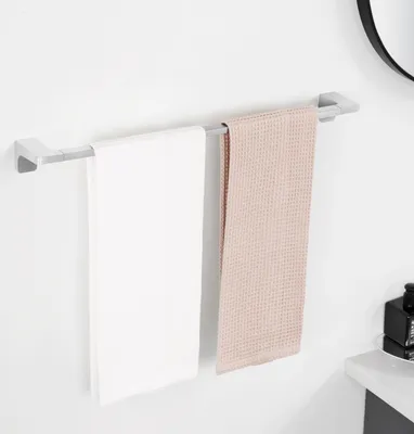 Produktbild von CECIPA 59CM Badetuchhalter aus Edelstahl Gebürstet quadratischer Handtuchhalter