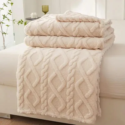 Zdjęcie produktu dla koc żakardowy 3D 150x200 cm - Miękki, całoroczny koc polarowy z nowoczesnym wzorem, nadający się do prania