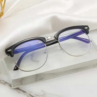 Produktbild von Blaulichtfilter Brille Bluelightblocker - Augenschutz für Computer & Handy, Uni Brille ohne Sehstärke, Leichtgewicht, Ideal für Bildschirmarbeit