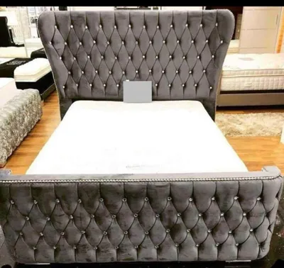 Immagine prodotto di Chesterfield Hotel Doppia Pelle Camera da letto Tappezzeria Lusso Letti 200x200cm
