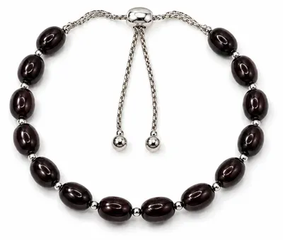Produktbild von BEYSTON Bernsteinarmband mit ovalen Perlen, Kirschbernstein, KI-generiertes Bild