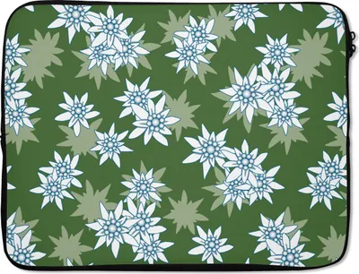 Produktbild von MuchoWow® Laptop Hülle 17 Zoll Laptoptasche Edelweiss - Grün - Blumen - Muster - Zipper - Schutzabdeckung