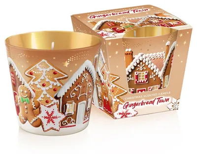 Duftkerze mit goldenem Behälter und Lebkuchen-Motiven in Braun, Weiß und Rot. Die Verpackung zeigt ein dekoratives Lebkuchenhaus-Design mit Zuckerguss und Schneeflocken.