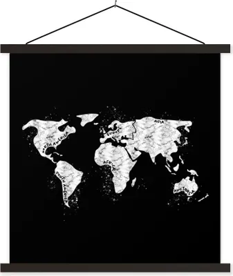 Produktbild von MuchoWow® Textilposter Weltkarte - Marmor - Schwarz - Weiß 120x120 cm mit schwarzem Rahmen - Aufhängungsset