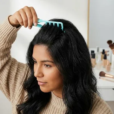 Produktbild von 2-teiliger Textur- und Volumenkamm für natürliches Styling und zum Anheben der Haarwurzeln, für mehr Ansatzvolumen und Ponyfrisuren bei Männern und Frauen