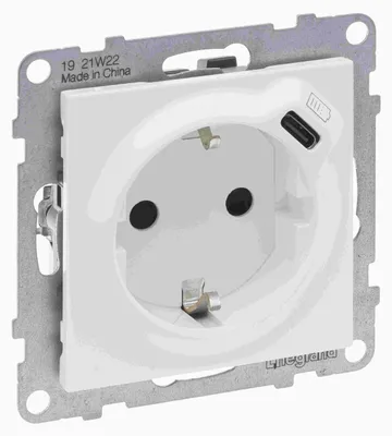Produktbild von Legrand SEANO Schuko-Steckdose + USB-C mit Steckklemmen, Farbe: Ultraweiß, 1 Stk.