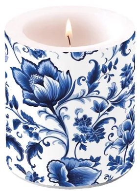 Imagen del producto de Vela, diámetro 10 cm, altura 10 cm, diseño "Delft" en azul y blanco, motivos florales