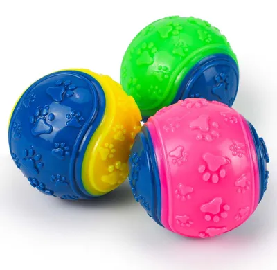 Produktbild von Set mit 3 Quietschbällen für Hunde, ideal für interaktives Spielen