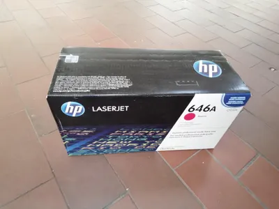 Produktbild von HP 646A Magenta Original LaserJet Tonerkartusche, 12500 Seiten, Magenta, 1 Stück(e)