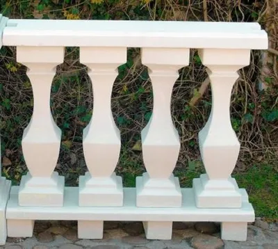 Produktbild von Casa Padrino Jugendstil Balustrade Weiß 100 x 25 x H. 86 cm - Massives Stein Geländer aus feinstem Beton - Prunkvolle Garten & Terrassen Deko