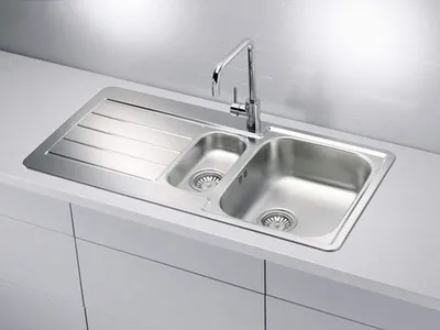 Produktbild von VBChome Einbauspüle Edelstahl 980 x 500 mm, 1,5 Becken, Links, Leinenstruktur, Hahnloch, Abtropffläche, Ablaufgarnitur, antibakteriell, tiefere Becken, für Unterschrank ab 600 mm, Camping