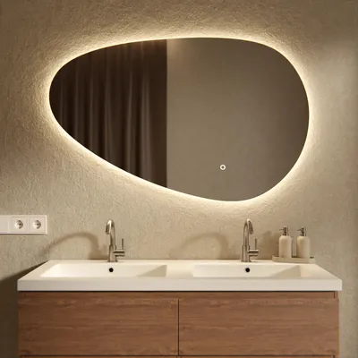Image de Miroir de salle de bain LED Mirlux - 120 x 75 cm - Design asymétrique sans cadre - 3 modes d'éclairage réglables - Fonction anti-buée - Étanchéité IP44 ettactile