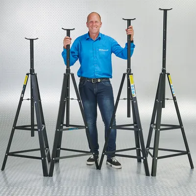 Produktbild von Datona - Extra hohe Unterstellböcke 4er Set - 2 t pro Bock (8 t Gesamt) - Höhenverstellbar 120–190 cm mit Sicherungsstift - Dreibein Stützen für KFZ Werkstatt