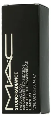 Zdjęcie produktu dla Voděodolný make-up Studio Radiance (Podkład rozświetlający do twarzy i ciała) 50 ml, C3