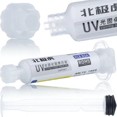 Produktbild von Rosfix B19 – Weiße Lötmaske | 10 ml, 95 mm Spritze | UV-härtend, elektrisch isolierend | Schutz von Leiterplatten | PCB Lötmasken