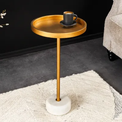 Produktbild von riess-ambiente Runder Beistelltisch TRAYFUL 60cm gold Eisen weiß Marmorfuß handmade