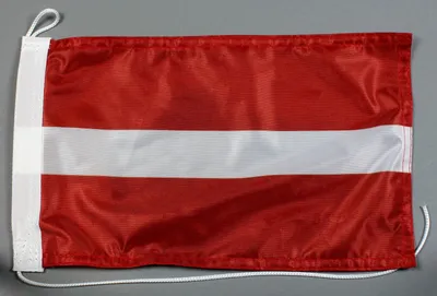 Produktbild von Bootsflagge : Lettland 30x20 cm Motorradflagge