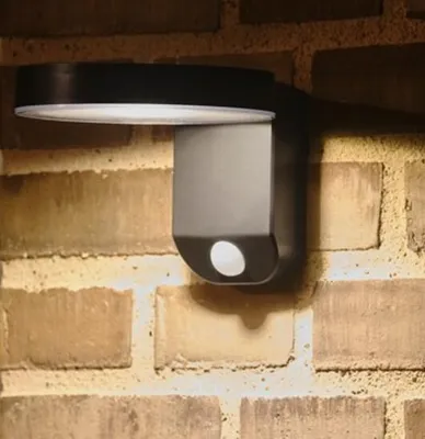 Image de Applique solaire avec détecteur Rica 480 Lumen, blanc chaud, noir NORDLUX