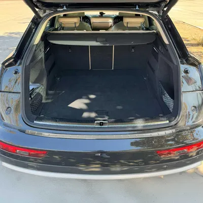Immagine prodotto di Protezione paraurti per Audi Q5 FY 2017-2024 in acciaio inox argento