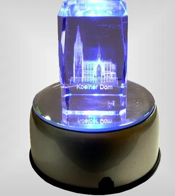 Produktbild von Kölner Dom Glas Cristal Laser Gravour Köln Dom LED beleuchtet 4x4x6 cm