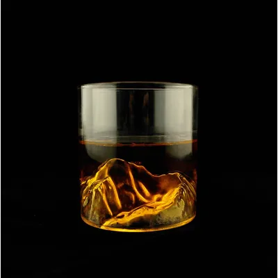 Produktbild von Whisky-Trinkglas auf den Felsen Berge Original Geschenk