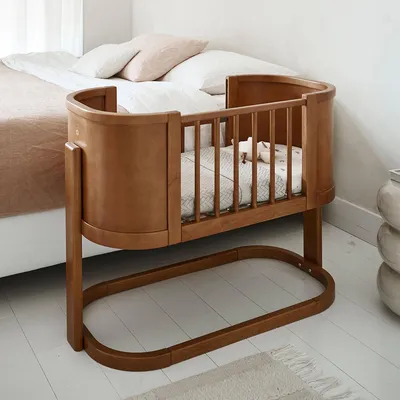 Produktbild von Petite Amélie Beistellbett Cocoon - 45x90 cm - Walnuss