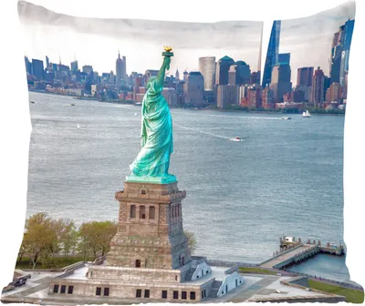 Produktbild von MuchoWow® Zierkissen Sofakissen Wohnzimmer Dekokissen 45x45 cm Freiheitsstatue mit der Skyline von New York - Schlafpolster - Polster für das Sofa