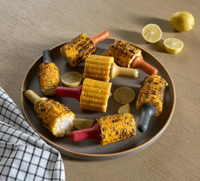 Produktbild von Zyliss Maiskolben Spieße 8 Stück, rostfreier Edelstahl, ideal für BBQ und Picknick, 4 Farben