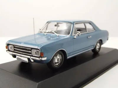 Produktbild von Maxichamps 940046100 Opel Rekord C 1966 blau metallic 1:43