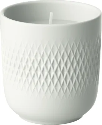 Immagine prodotto di Candela profumata quadrata bianca "Collier", Villeroy & Boch, capacità 280 ml, dimensioni 85 mm. Codice articolo: 1016817891. EAN: 4003686420793