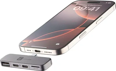 Produktbild von Cellularline Smartphone Hub 4-Port-Hub für Smartphone Datentransfer, USB 3.2 Gen 1 (3.1 Gen 1) Type-C, USB 3.2 Gen 1 (3.1 Gen 1) Type-A, USB Typ-C, MicroSD (TransFlash), Schwarz, 8 mm, 70 mm