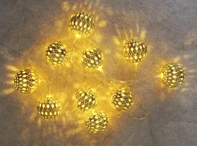 Lichterkette 1 m, 10 goldene LED-Bälle, 3000 K warmweiß