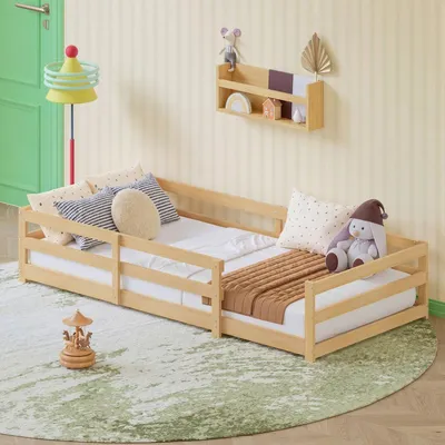 Produktbild von Montessori Bodenbett mit Sicherheitsumrandung – Ohne Lattenrost, flaches Kinderbett aus Kiefernholz, einfacher Aufbau (90x200 cm, natur)