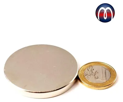 Produktbild von Runder Scheibenmagnet Ø 45 mm, Höhe 5 mm aus Neodym (NdFeB) N50 - Haftkraft von 17 kg