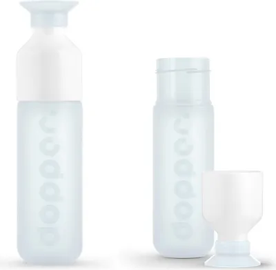 Zdjęcie produktu dla Butelka na wodę Dopper Original Pure White 450 ml z kubkiem