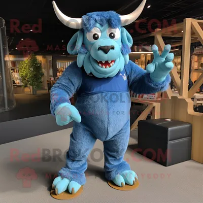 Immagine prodotto di Personaggio del costume della mascotte REDBROKOLY del Minotauro blu vestito con una salopette e cuscinetti per i piedi