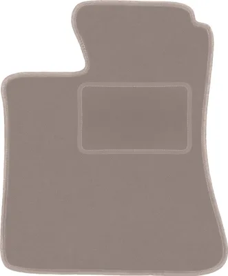 Produktbild von Fahrerfußmatte Velours beige passend für Volvo 440 / 460 (1988-1996, Limousine) – mit Befestigungen – passgenau